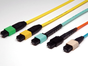 Злучэннемі MPO: механізм выліку і яго унікальныя дизайнаў